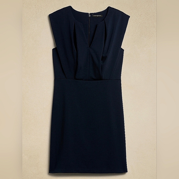 NWT BANANA REPUBLIC | Little Black Dress - Picture 2 of 6